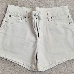 AMERICAN EAGLE Women's Super High Rise Relaxed Jean Shorts White Size 4